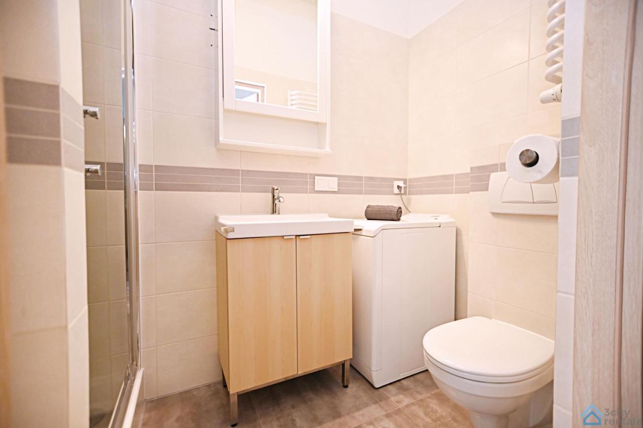 Beige And Red 3City Studio In Sopot With Outdoor Parking By Noclegi Renters Eksteriør bilde